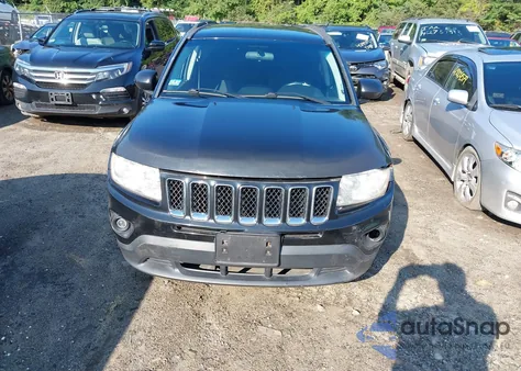 2012 Jeep Compass Latitude z USA, uszkodzony, nr VIN 1C4NJDEB0CD659097
